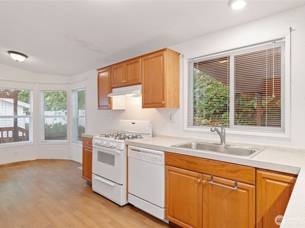 754 NE Reeds Meadow Lane, Bremerton WA 98311