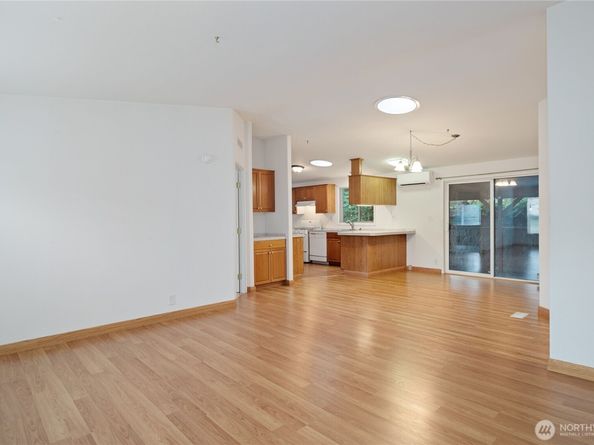 754 NE Reeds Meadow Lane, Bremerton WA 98311