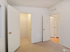 754 NE Reeds Meadow Lane, Bremerton WA 98311