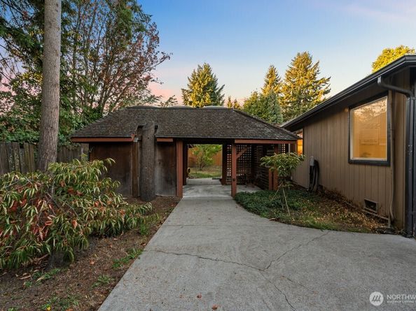 1331 Blaine Avenue NE, Renton WA 98056