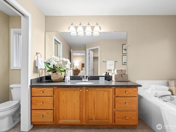 1331 Blaine Avenue NE, Renton WA 98056