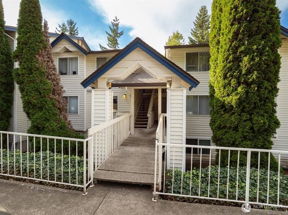 5000 Lake Washinton Boulevard NE A104, Renton WA 98056