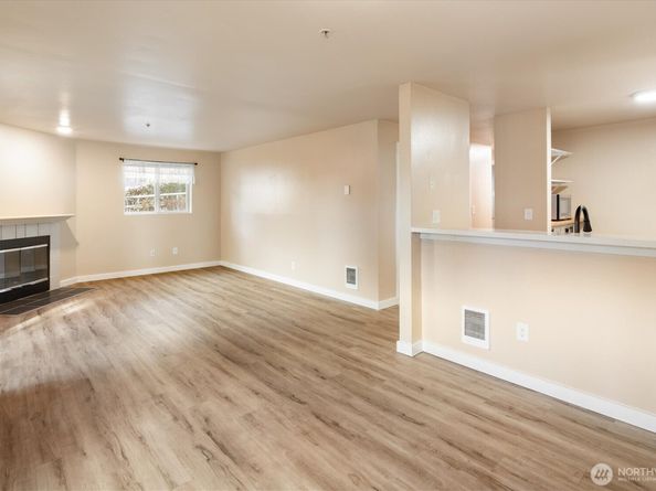 5000 Lake Washinton Boulevard NE A104, Renton WA 98056