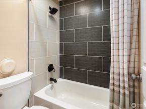 5000 Lake Washinton Boulevard NE A104, Renton WA 98056