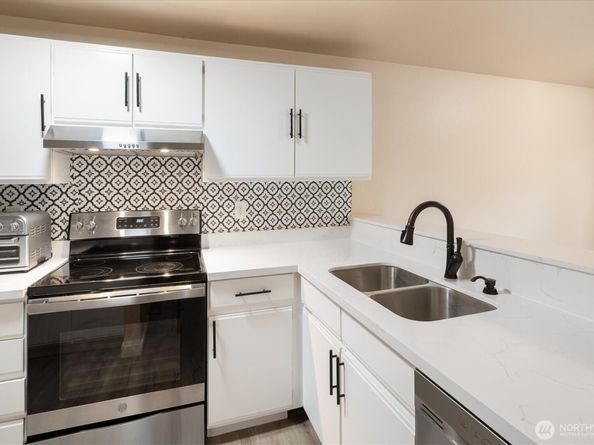 5000 Lake Washinton Boulevard NE A104, Renton WA 98056