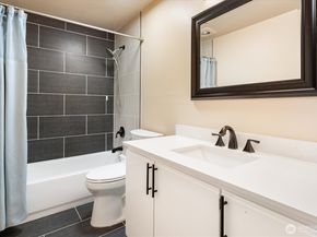 5000 Lake Washinton Boulevard NE A104, Renton WA 98056