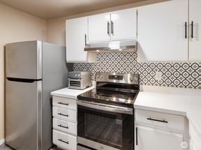 5000 Lake Washinton Boulevard NE A104, Renton WA 98056
