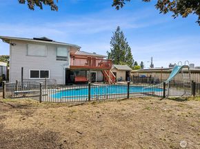 10606 SE 226th Street, Kent WA 98031