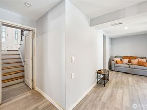 10606 SE 226th Street, Kent WA 98031