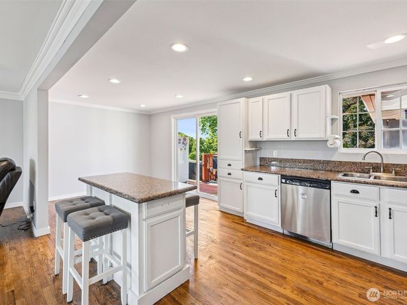 10606 SE 226th Street, Kent WA 98031