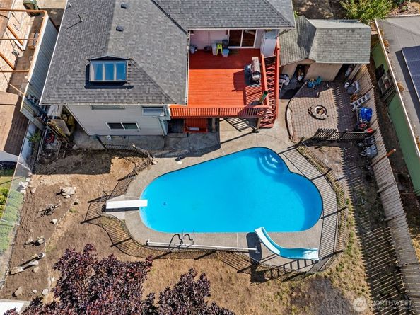 10606 SE 226th Street, Kent WA 98031