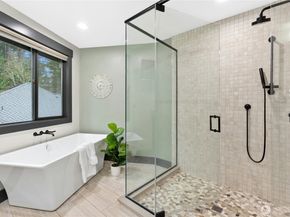 25711 SE 31st Place, Sammamish WA 98075