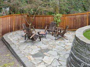 25711 SE 31st Place, Sammamish WA 98075