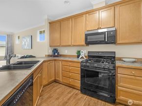 12434 232nd Way NE, Redmond WA 98053
