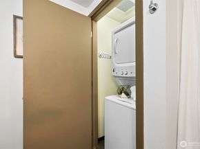 4422 Bagley Avenue N 216, Seattle WA 98103