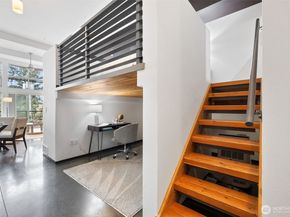 4422 Bagley Avenue N 216, Seattle WA 98103