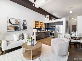 4422 Bagley Avenue N 216, Seattle WA 98103
