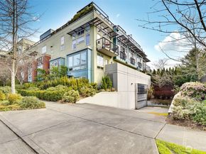 4422 Bagley Avenue N 216, Seattle WA 98103