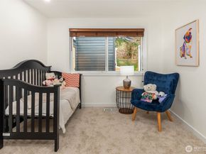 20 Cascade Key, Bellevue WA 98006