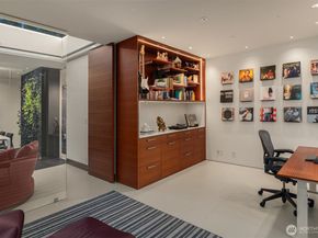 4445 140th Avenue NE, Bellevue WA 98005