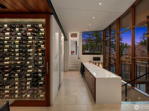 4445 140th Avenue NE, Bellevue WA 98005