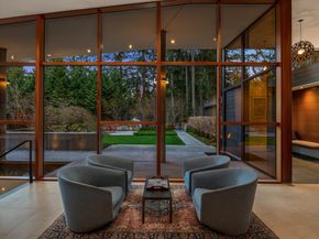 4445 140th Avenue NE, Bellevue WA 98005