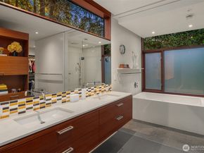 4445 140th Avenue NE, Bellevue WA 98005