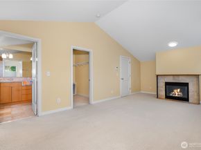 738 N 185th Street, Shoreline WA 98133