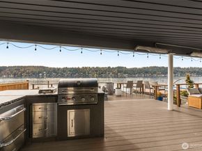 6007 Hazelwood Lane SE, Bellevue WA 98006