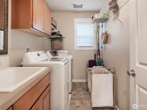 20229 134th Avenue NE, Woodinville WA 98072