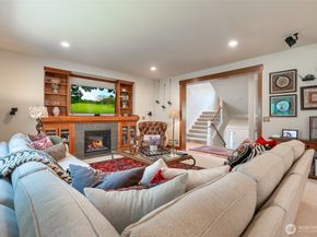 20229 134th Avenue NE, Woodinville WA 98072