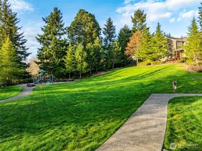16430 SE 61st Place, Bellevue WA 98006