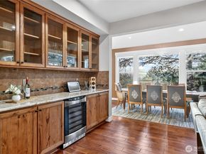 16430 SE 61st Place, Bellevue WA 98006