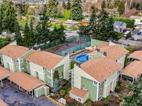 2409 S 222nd Street B16, Des Moines WA 98198