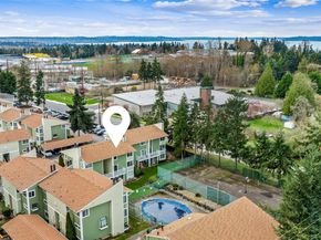 2409 S 222nd Street B16, Des Moines WA 98198
