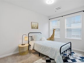 13145 S 83rd Lane 9.3, Seattle WA 98178