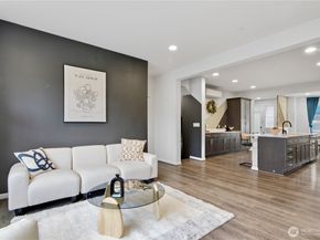 13145 S 83rd Lane 9.3, Seattle WA 98178