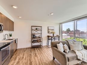 1601 N 45th Street 411, Seattle WA 98103