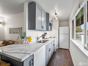 8526 8th Avenue W A, Everett WA 98204