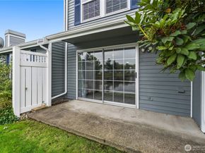 5736 S 238th Court E4, Kent WA 98032