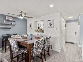 5736 S 238th Court E4, Kent WA 98032