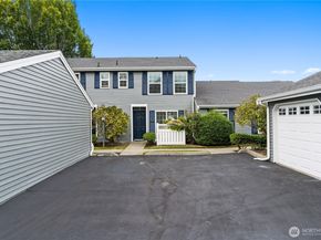 5736 S 238th Court E4, Kent WA 98032
