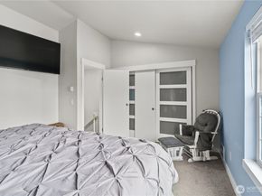 5736 S 238th Court E4, Kent WA 98032