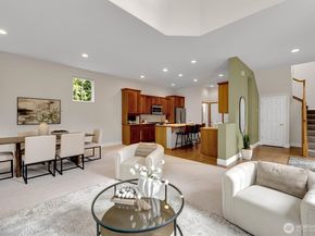 2401 132nd Avenue SE, Bellevue WA 98005