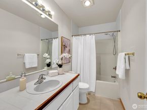 2401 132nd Avenue SE, Bellevue WA 98005