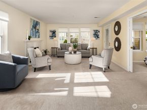 4133 224th Lane SE 213, Issaquah WA 98029
