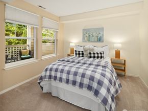 4133 224th Lane SE 213, Issaquah WA 98029