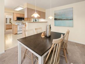 4133 224th Lane SE 213, Issaquah WA 98029