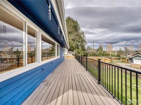 19656 Patriot Lane NW, Poulsbo WA 98370