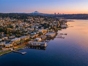 733 Lake Street S 202, Kirkland WA 98033